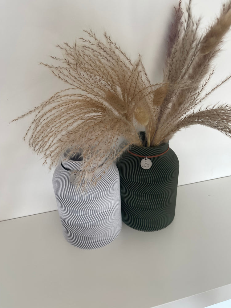 Vase Kumo